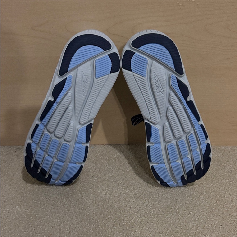 Altra Men’s Via Olympus 3 size 10.5 - Picture 3 of 5